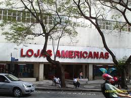 Prdio onde funcionava o Cine Arlequim, em Curitiba-PR.