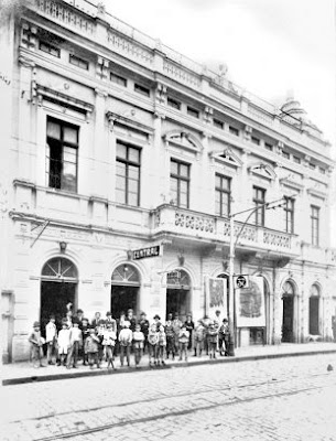 Fachada do Cine Central, em Curitiba-PR, dcada de 1910